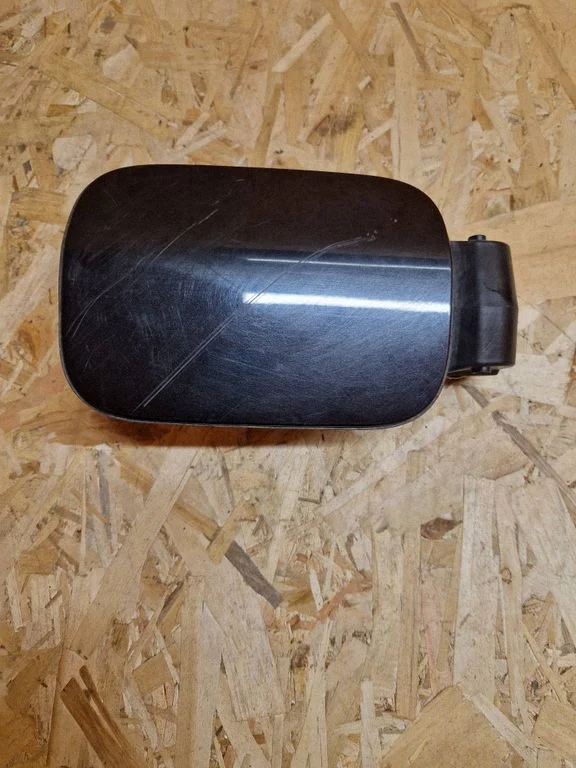 Degvielas tvertnes vāciņš 3200101131001