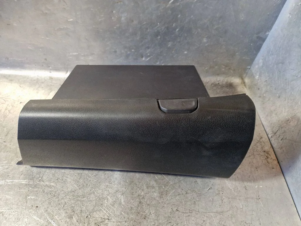 Glove box 98082417ZD