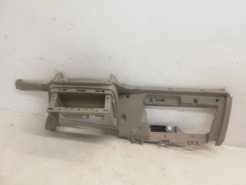 Glove box C034001AA