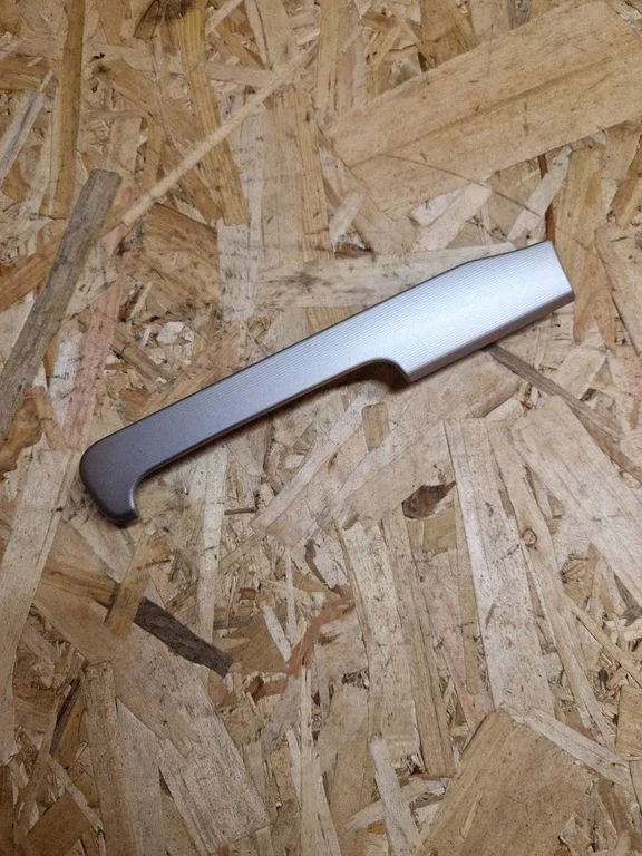 Dashboard glove box trim 5K1858417B