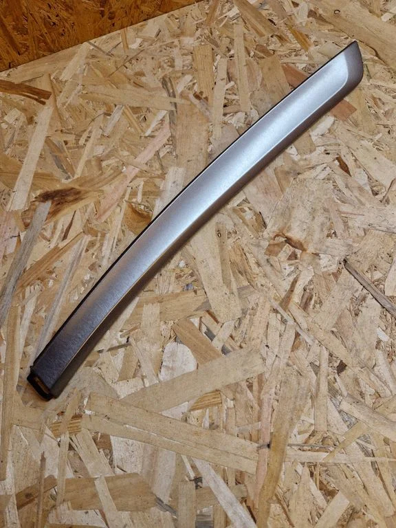 Dashboard glove box trim 77290T1GG1