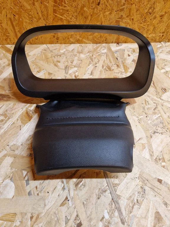 Dashboard trim 7350T0AA010M1