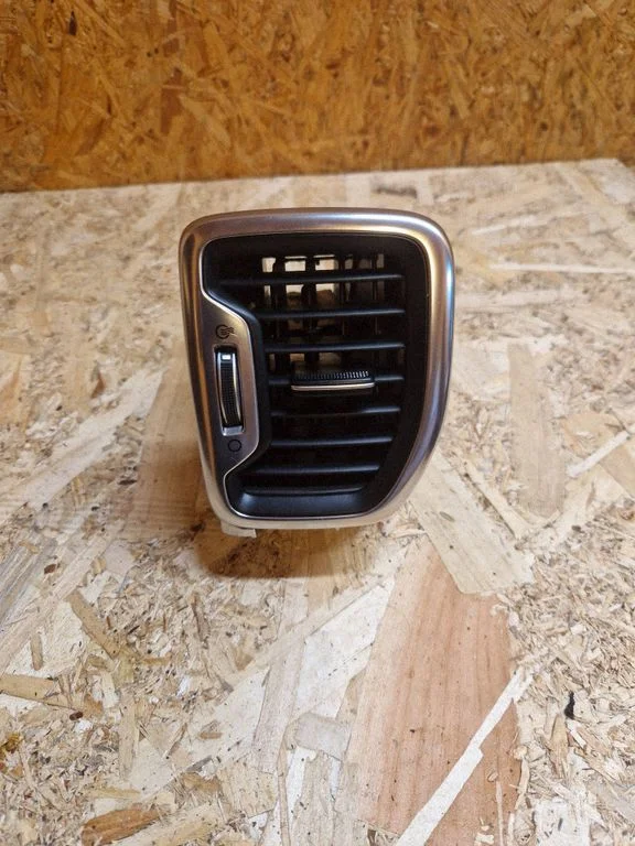 Dashboard side air vent grill/cover trim 97490