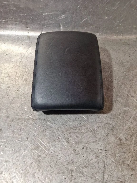 Armrest – Mazda 6 (2013-2016)