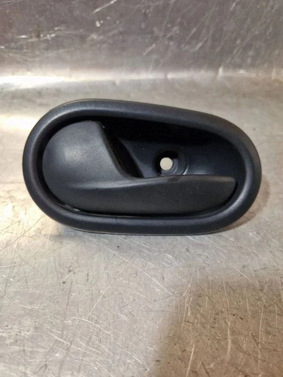 Front door interior handle – Dacia Sandero II (2012-2020)