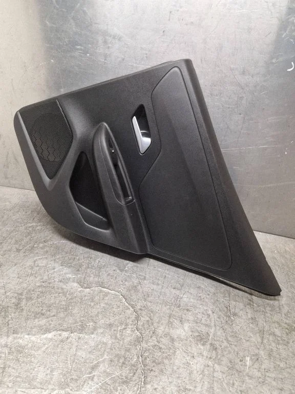 Rear door card panel trim 9835146280