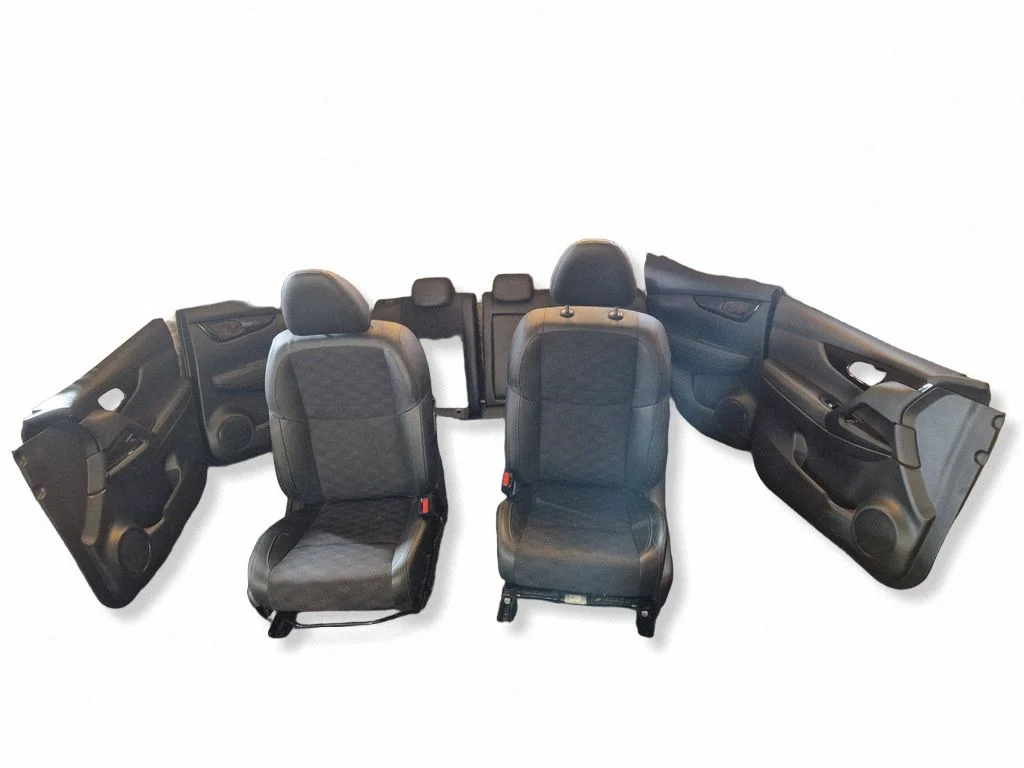 Interior set – Nissan Qashqai (2014-2016)