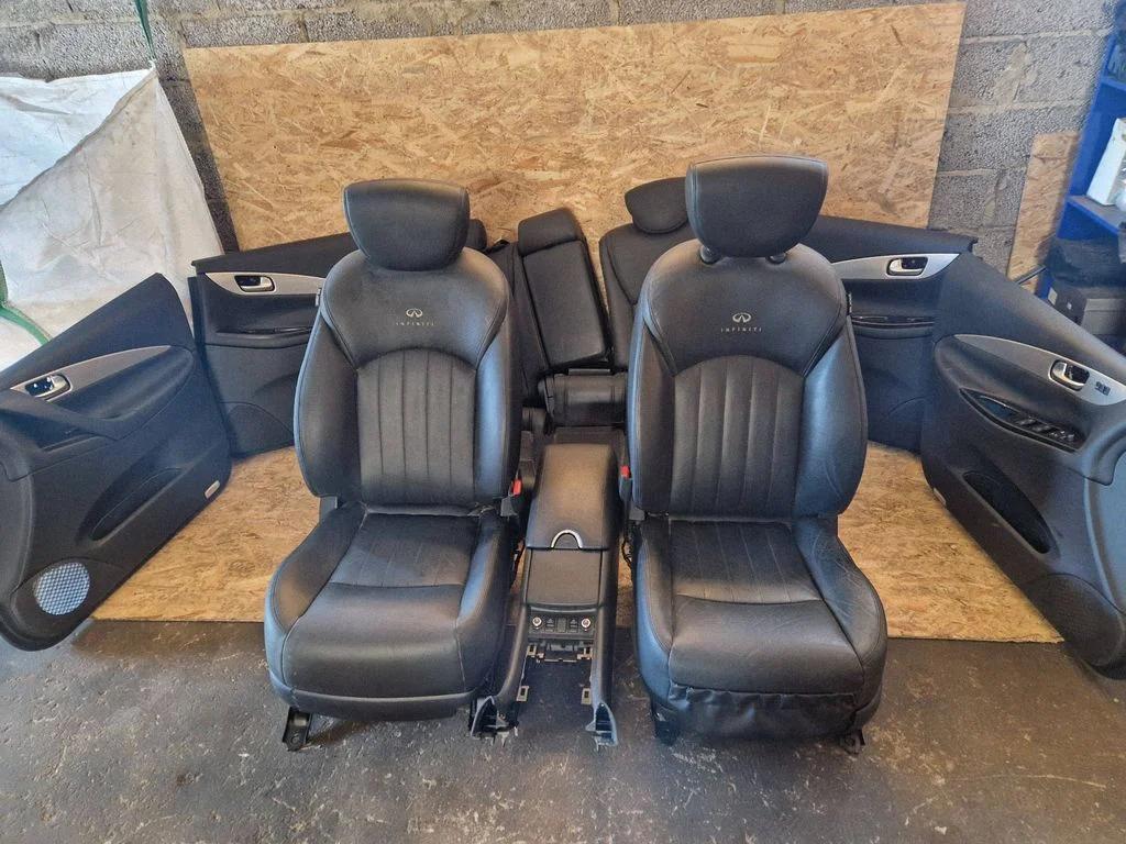 Interior set – Infiniti EX (2007-)