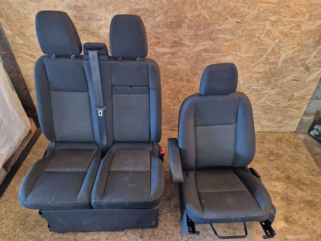 Seat set – Ford E-Transit (2020-)