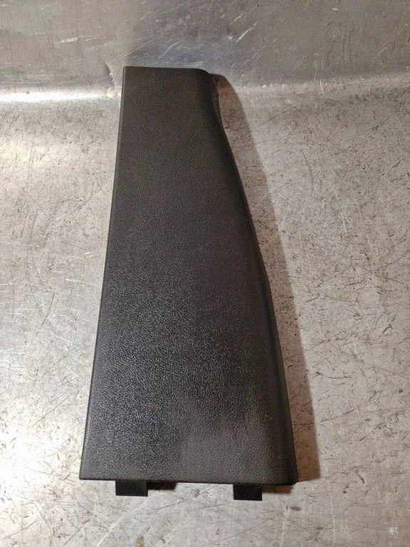 (B) pillar trim (top) – Ford Transit Custom (2013-2023)