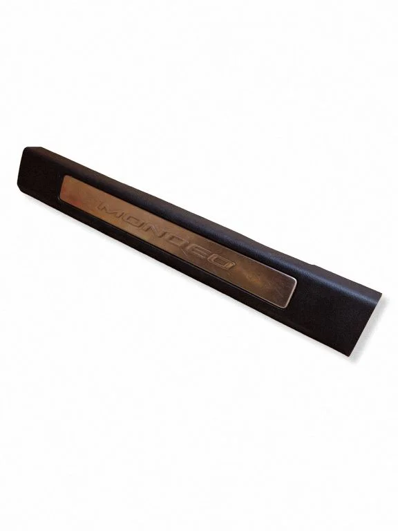 Listwa progowa przednia (wewnętrzna) DS73F13201FB