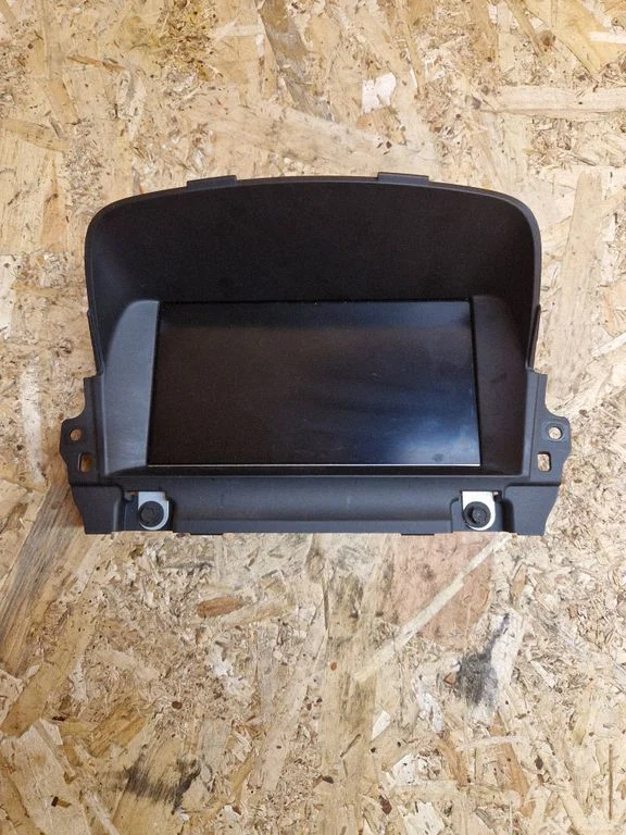 Screen/display/small screen – Opel Zafira C (2011-2019)