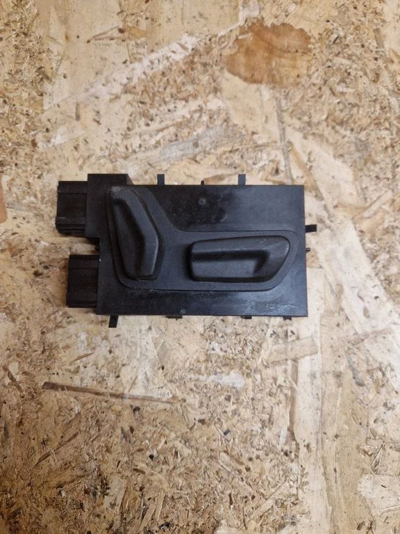 Seat control switch 96666715XT