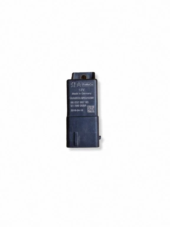 Glow plug pre-heat relay 9803299780