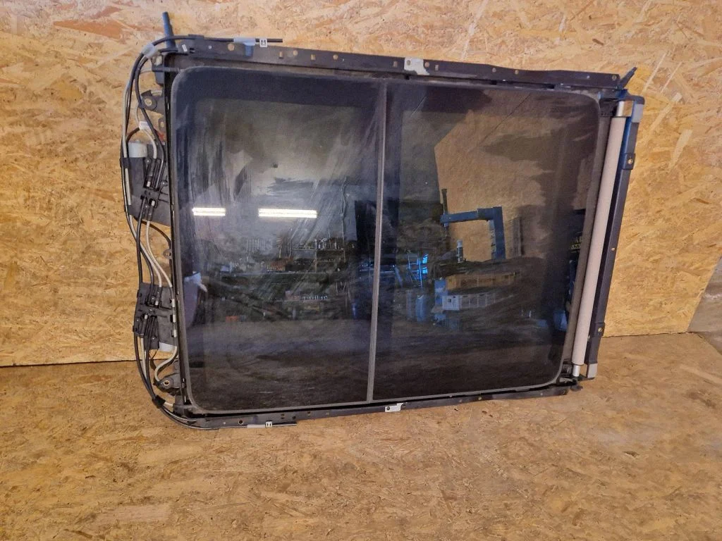 Sunroof set – Jeep Grand Cherokee (2010-2021)