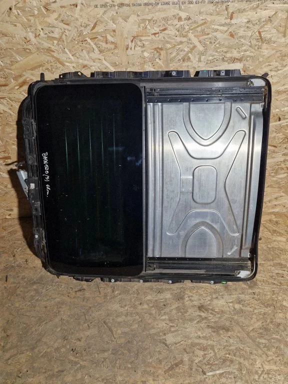 Sunroof set – BMW 5 Series E60 E61 (2004-2010)
