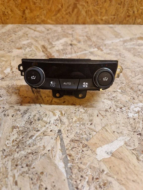 Climate control unit 96773953XT