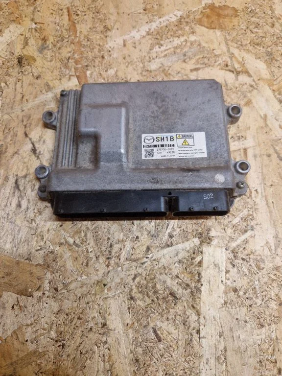 Engine control unit/module SH1B18881C
