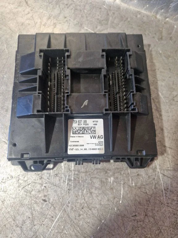 Central body control module – Volkswagen Jetta VI (2011-2018)
