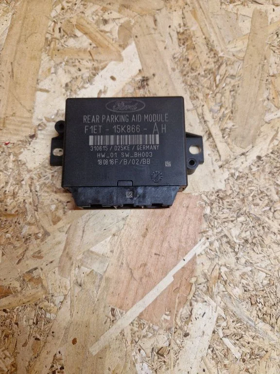 Parkimisandurite (PDC) juhtplokk F1ET15K866AH