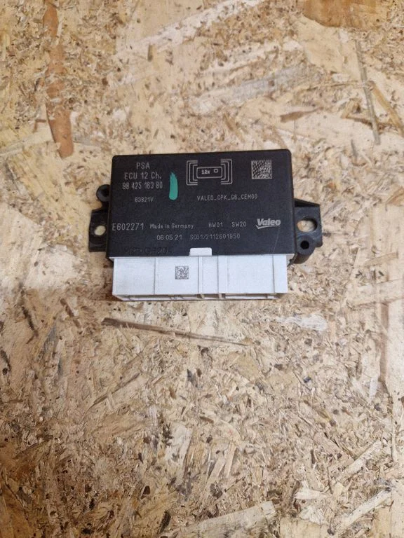 Parking PDC control unit/module 9842516380