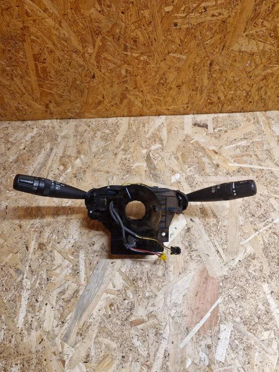 Wiper turn signal indicator stalk/switch 215003