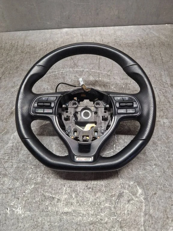 Steering wheel 56130D9600