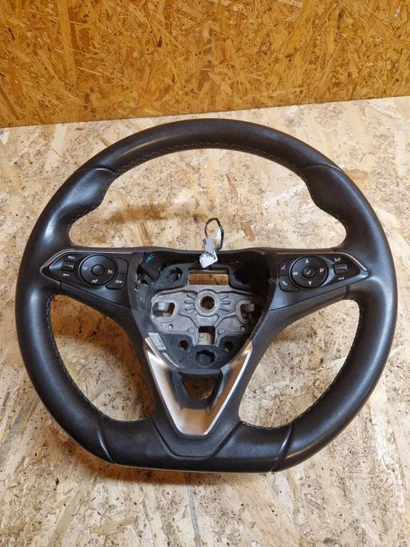 Steering wheel 98356600YX