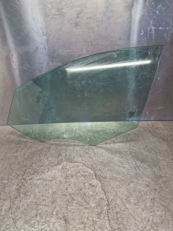 Front door window glass four-door DOT57M53AS2