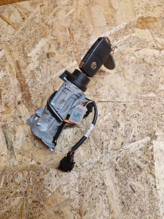 Ignition lock 5C6905841
