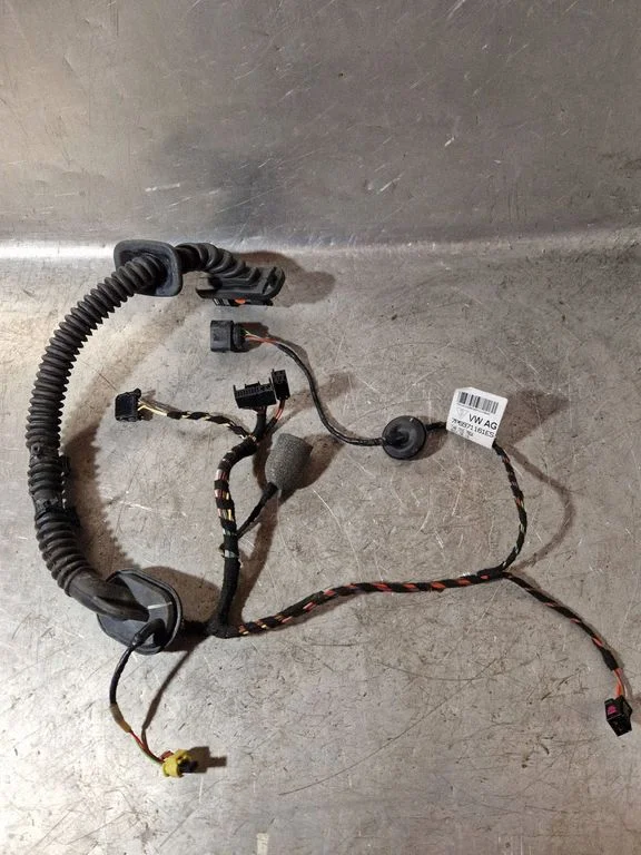 Esiukse juhtmestik – Volkswagen Touareg II (2010-2018)