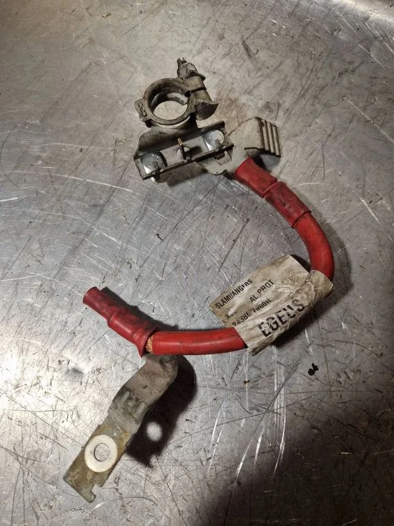 Positive cable (battery) 243867980R