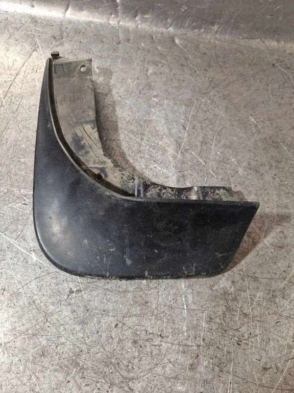 Front mudguard 5JJ075101