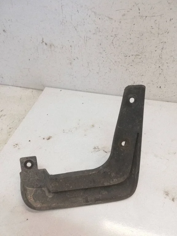 Front mudguard 86831C8000