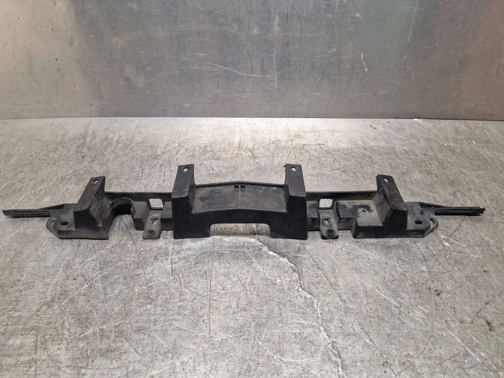Radiator support slam panel bracket 13264478