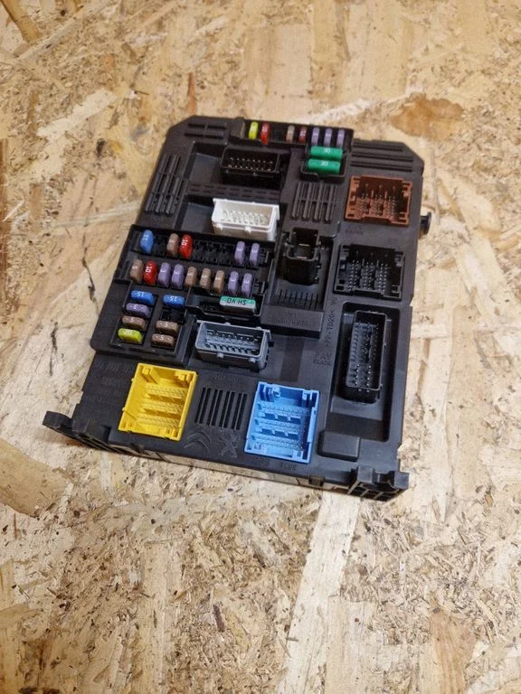 Fuse module 9819855080