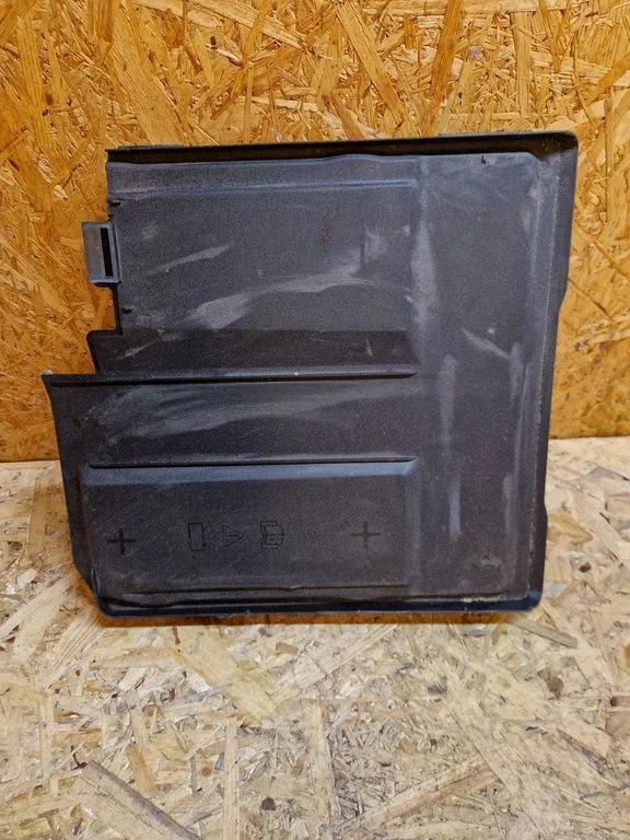 Battery box tray cover/lid – Ford E-Transit (2020-)