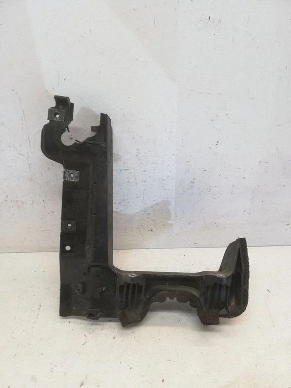 Battery tray heat shield – Volvo S60 (2014-2018)