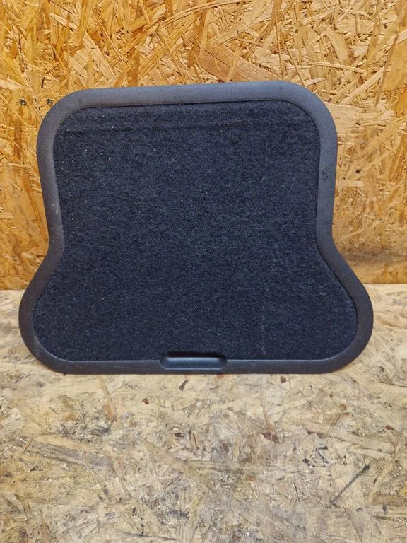 Glove box in trunk 7N0864134A