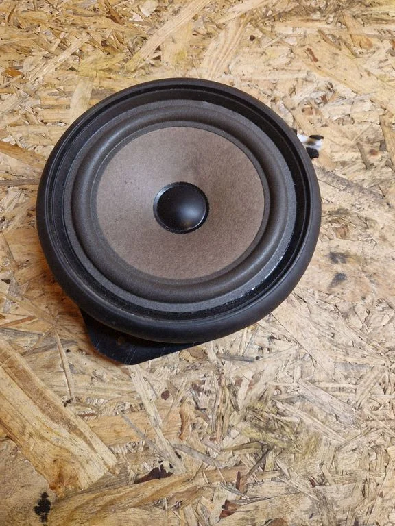 Front door speaker 8E0035411