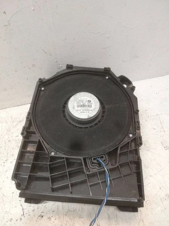 Subwoofer speaker 65139143233