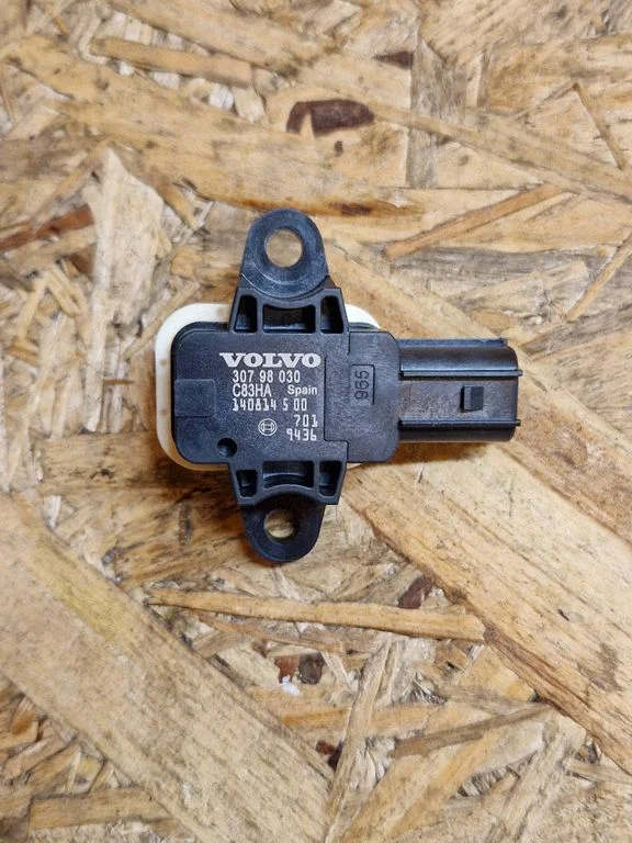 Airbag deployment crash/impact sensor 30798030