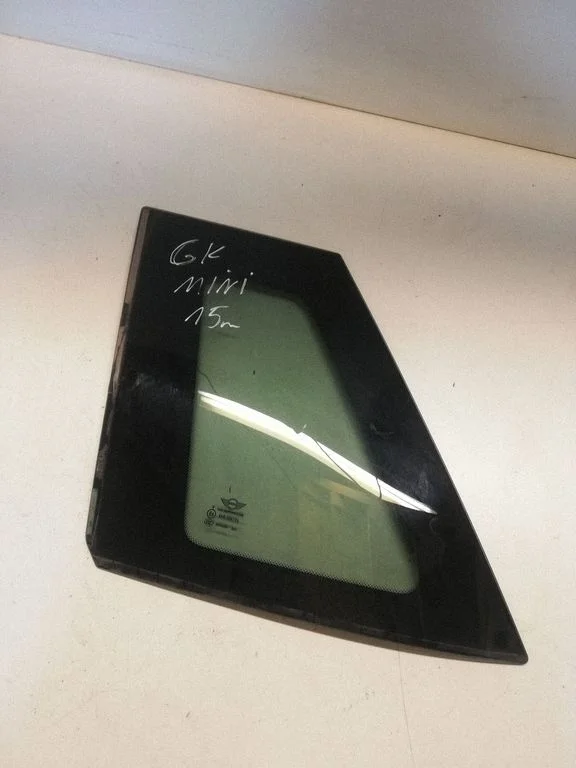 Rear side window 43R006723