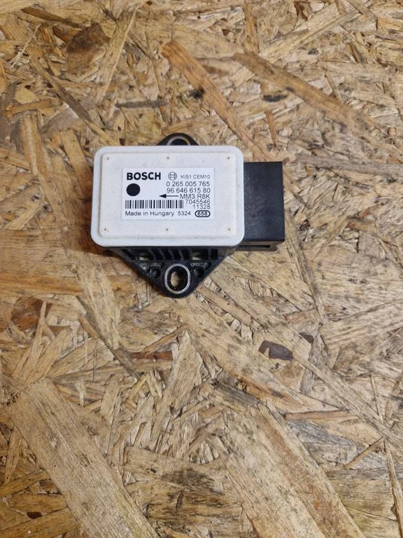 ESP acceleration yaw rate sensor – Citroen C4 Grand Picasso (2007-2013)