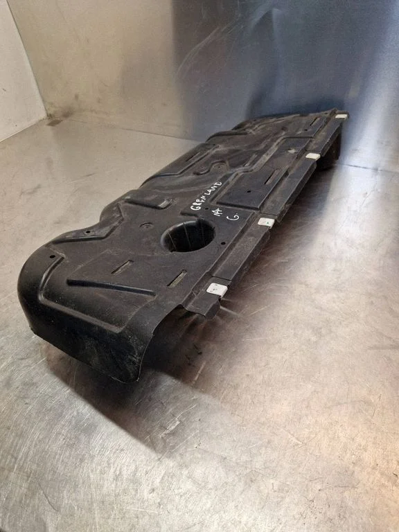 Rear underbody cover/under tray 9809532080