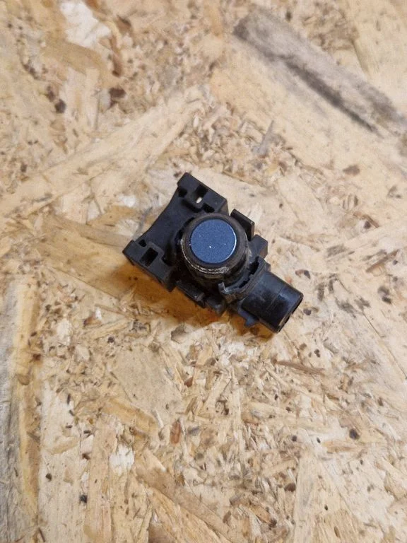 Parking PDC sensor KD4767UC1