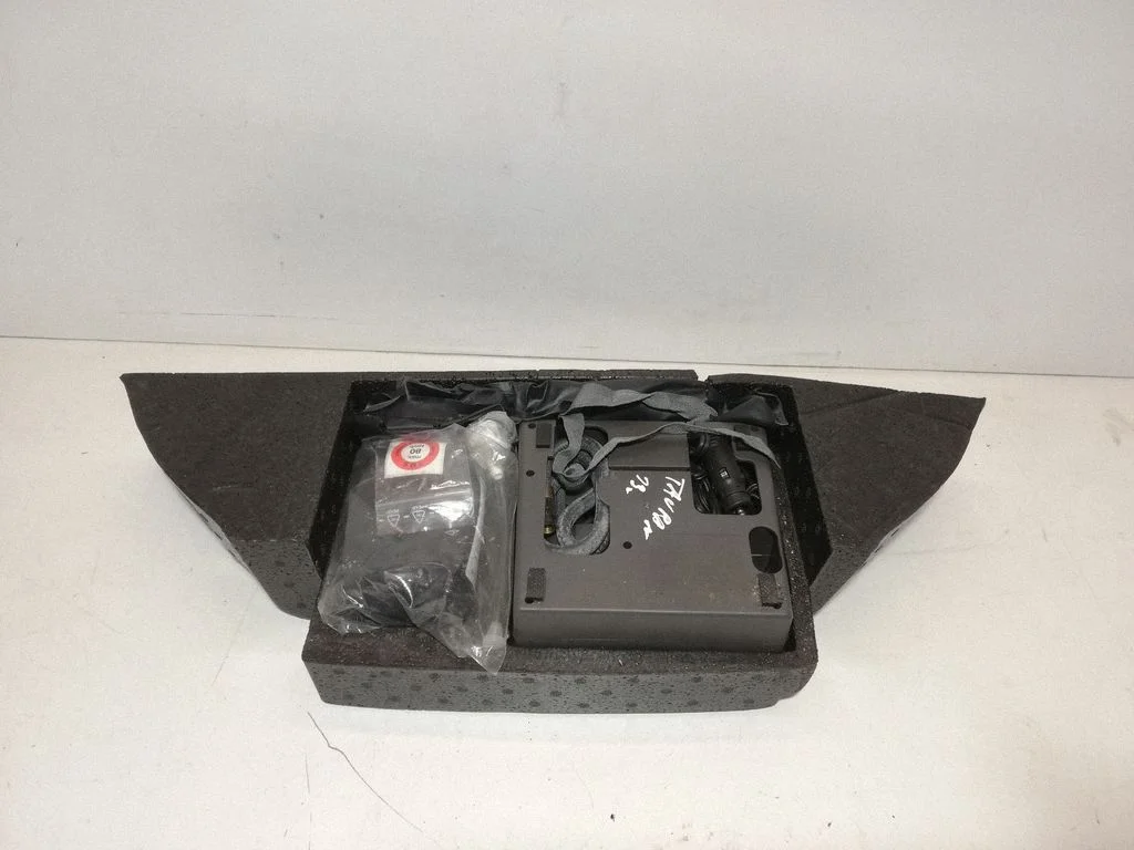 Tool box – Volkswagen Touran II (2010-2016)