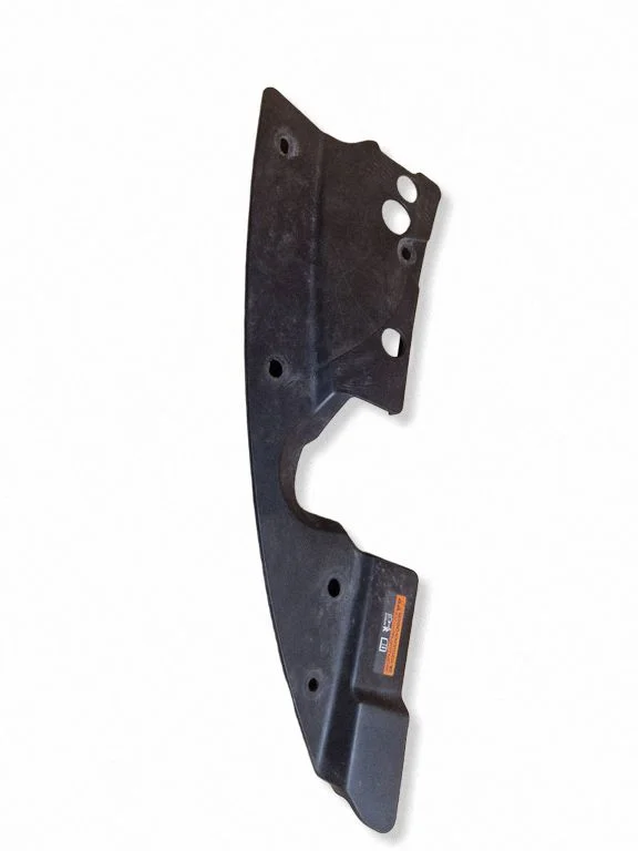 Radiator trim – Nissan Murano Z51 (2009-2016)
