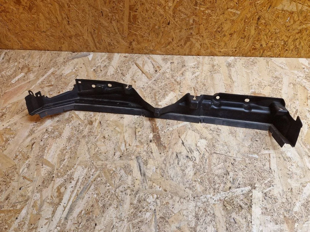 Radiator trim 13487731