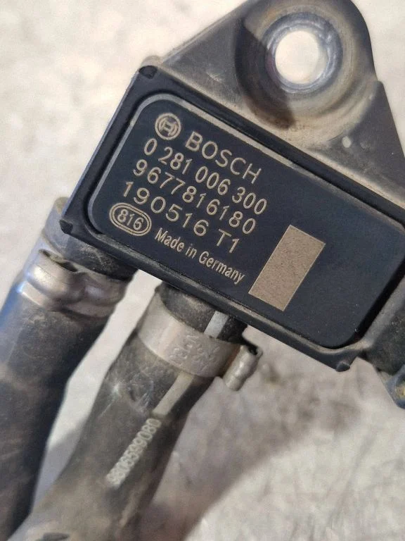Exhaust gas pressure sensor 9677816180